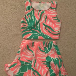 Lilly pulitzer small 2 piece: shorts and crop top